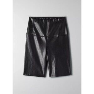 Wilfred Free Aritzia Women's Size XXS Black Daria Bike Short Vegan Leather $78